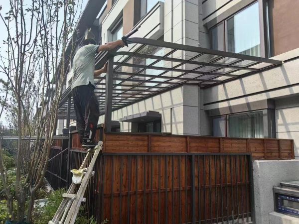铝合金雨棚